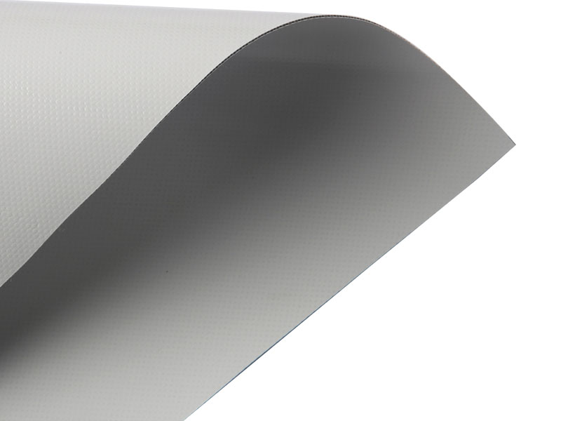 650GSM 1000D23X23 Puball Ríoga 99.9％ Fabraic poileistir Brataithe PVC Fráma Bloc Amach